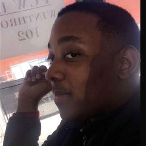 Meet your Posher, Mark